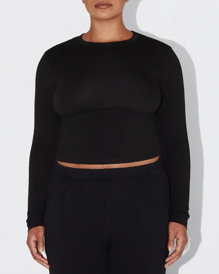 Black Long Sleeve T-Shirt for Everyday Wear