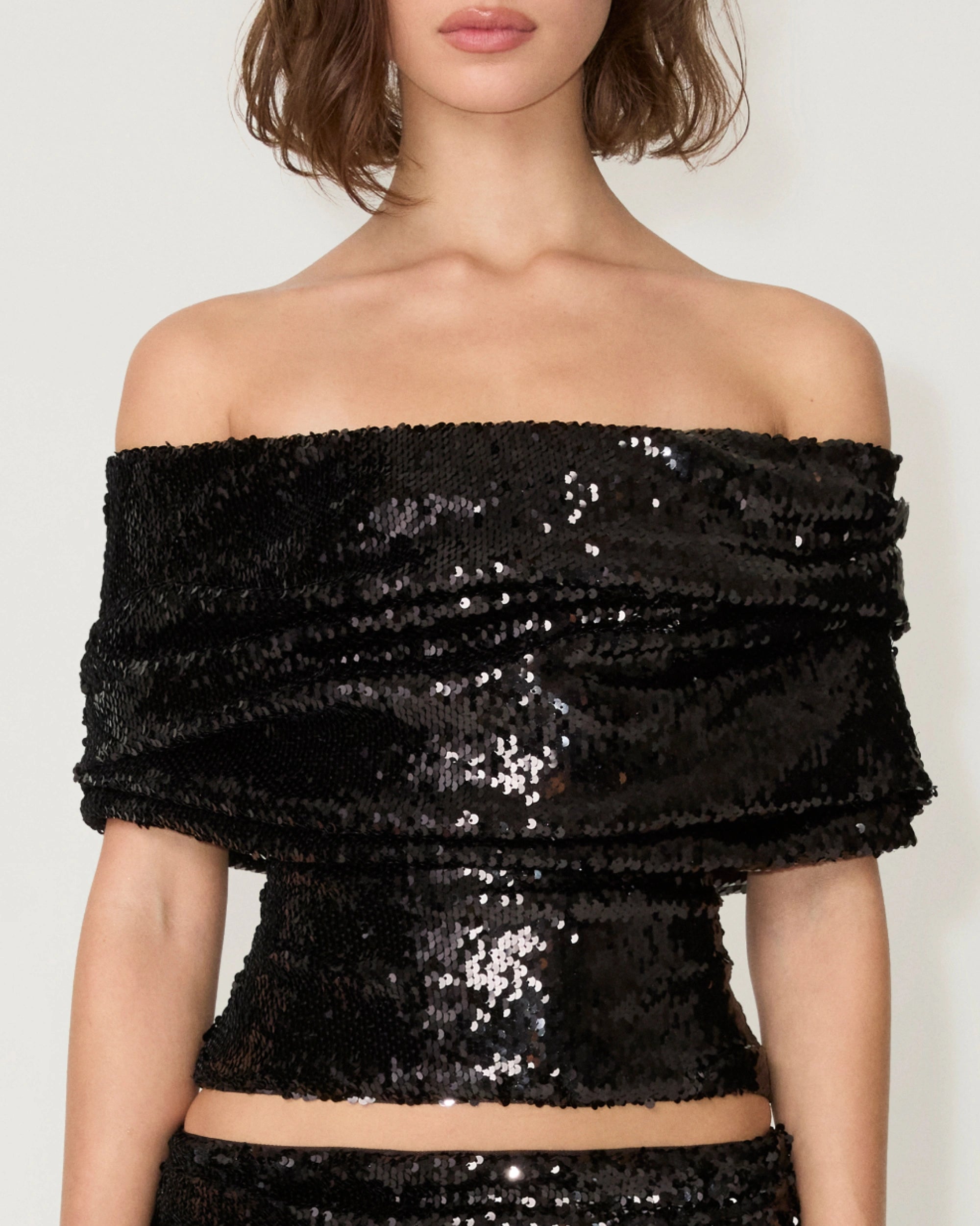 Black Sequin Tube Top Shawl for Evening Wear