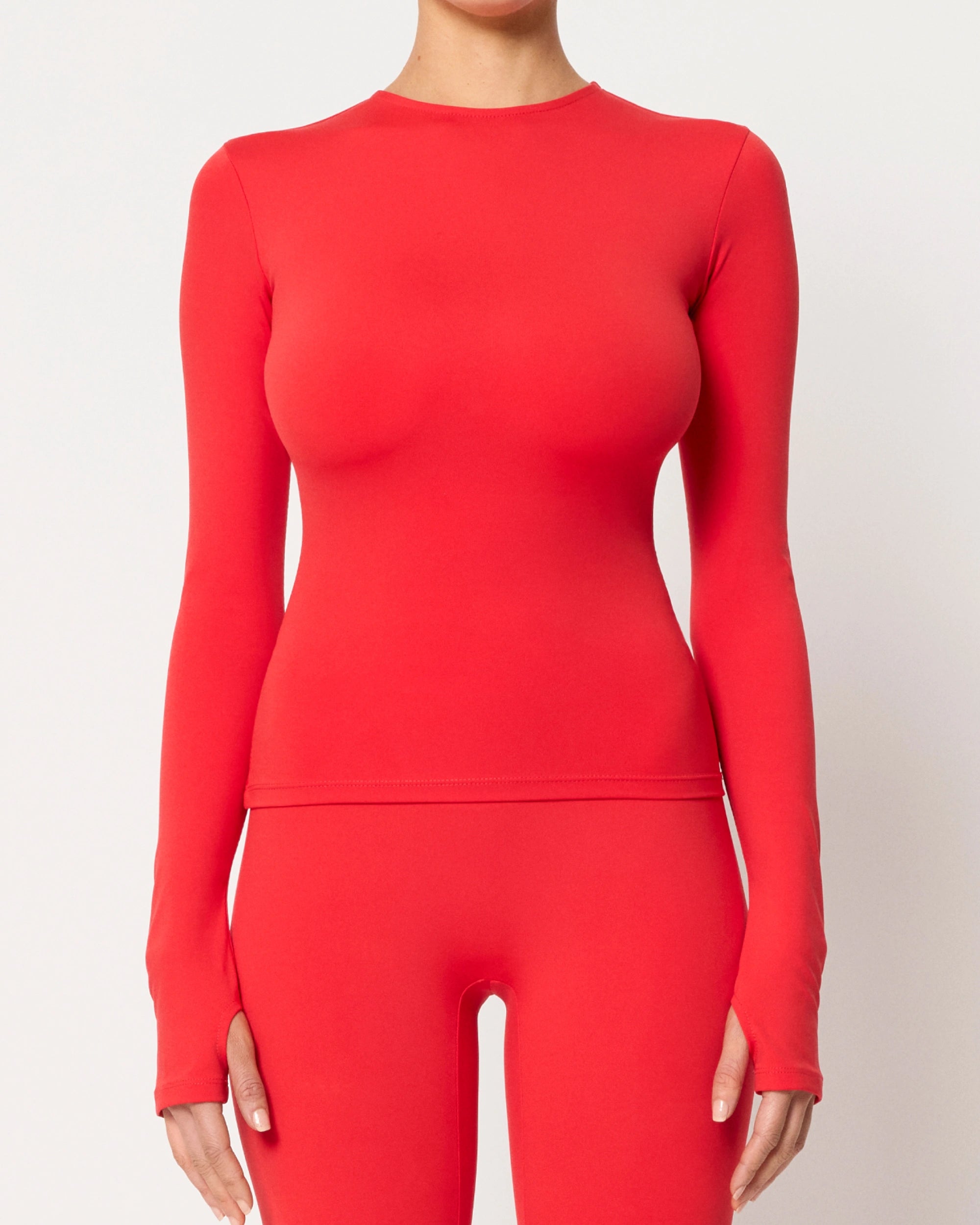 Scarlet Thumbhole Long Sleeve Tee for Active Wear